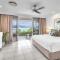Lagoon Beachfront Lodge 206 on Hamilton Island by HamoRent