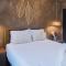 Heated Pool, Hot Tub, Plunge, Game Room, and Kid's Toys! - Joshua Tree