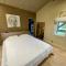 Ferienhaus mit beheiztem Pool in Claouey