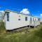 Superb 6 Berth Caravan At Sunnydale Holiday Park Ref 35079a - Louth