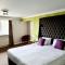 Barons Court Hotel Walsall - Walsall