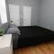 Mins to NYC - Stylish 3 Bedroom Haven - Jersey City