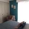 Love nest with 2 balconies offering sea views - تولون