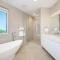 Rum Point Resort 501 Penthouse - 浮木村