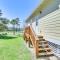 Lovely Carrabelle Home with Lake Views and Pool Access - Carrabelle