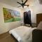 Modern Lux Suite, The Cove Hillside Residence