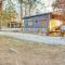 Serene and Cozy Studio Cabin Walk to Norfork Lake! - Elizabeth