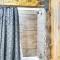 Serene and Cozy Studio Cabin Walk to Norfork Lake! - Elizabeth
