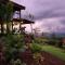 La Fortuna Rainforest Glass Cabin w/amazing views - Fortuna