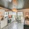 Columbia Cottage with Patio 1 Mi to Downtown! - كولومبيا