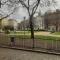 Small Sunny park view apartment - Praga