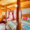 Cozy Family Cabin with Hot Tub - 10 Mi to App State! - Stony Fork