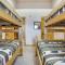 Serene Home with Private Hot Tub in Silverthorne - سيلفرثورن