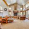 Serene Home with Private Hot Tub in Silverthorne - سيلفرثورن