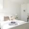 ST MARYS APARTMENT - Modern Apartment in Charming Market Town in the Peak District - 佩尼斯通