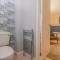Large villa sleeping 8 under 5 minute walk to beach