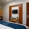 Cat Ba Xanh Spring Garden Hotel