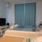 Airport Luxury Apartment with Balcony + Free parking