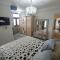 Charming Seaview Condo in Gleem G10 - Alexandria