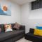 One-Bedroom Apartment in Conditioning House