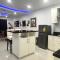 Sheryll Escapes - Kandi Palace 9 floor, 1BR! Housekeeping, Netflix!