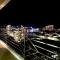 Sheryll Escapes - Kandi Palace 9 floor, 1BR! Housekeeping, Netflix!