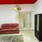 Royal Suite: King Comfort