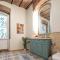 Spacious Rustic 2 Br Few Steps From Galata Tower - Stambuł