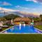 Bali Inspired home with Heated Pool, Sauna and Hot Tub! Close to Beach and Atlantic Ave - ديلراي بيتش