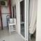 Sheryll Escapes - Kandi studio, 6th floor, outdoor seating, smoking area!