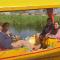 Houseboat Wild Rose