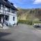 Berg Blick Eifler Bauernhaus modern restauriert