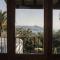 Case Quattrocchi - Giardino e Terrazzi con vista Panoramica sul Mare, Etna e Vulcano