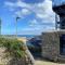 THE STONES St Ives Apartment Panoramic Harbour Views and Onsite Parking