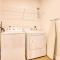 Deluxe One Bedroom Apartment
