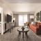 Zachari Dunes on Mandalay Beach, Curio Collection by Hilton - Oxnard