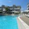 Luxury Apartment Centre. Pool. Beach and Shopping