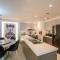 3 Bedrooms Forte tower 1- Downtown Skylight - Dubaj