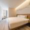 UrCove by HYATT Hangzhou Riverside CBD