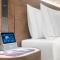 UrCove by HYATT Hangzhou Riverside CBD