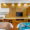 Poly Pivot International Aparthotel Guangzhou East Railway Branch - Free Shuttle Bus to Canton Fair Complex During Canton Fair Period