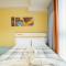 BGC 2BR Uptown Parksuites with balcony and bathtub