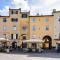 La Dimora nell’Anfiteatro Superior room and apartment Lift Air conditioning