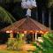 Lokal Hut Bed and Breakfast