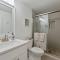 7011 Pacific Ave