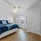 7011 Pacific Ave