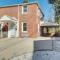 Updated Arlington Townhome about 5 Mi to National Mall