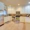 Pool and Lake Hamilton Access Hot Springs Condo! - Hot Springs