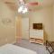 Pool and Lake Hamilton Access Hot Springs Condo! - Hot Springs