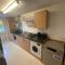 Spacious Apartment near Heathrow with Allocated Parking - 阿克斯桥